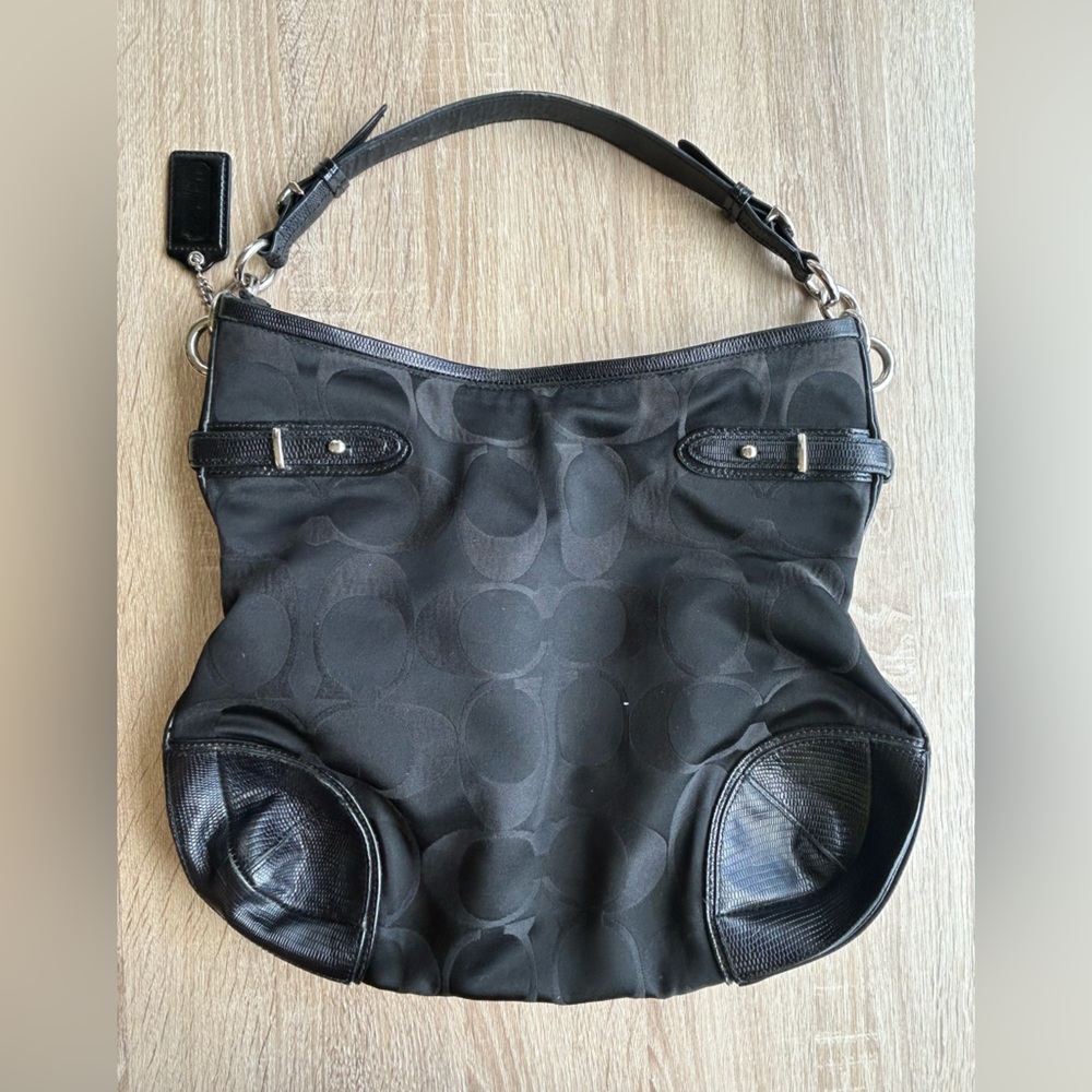 Coach Shoulder Bag - Picture 6 of 6
